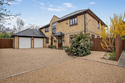 Property on Locks Green, PE8 6PY