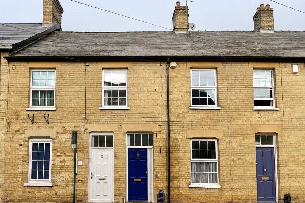Terraced House