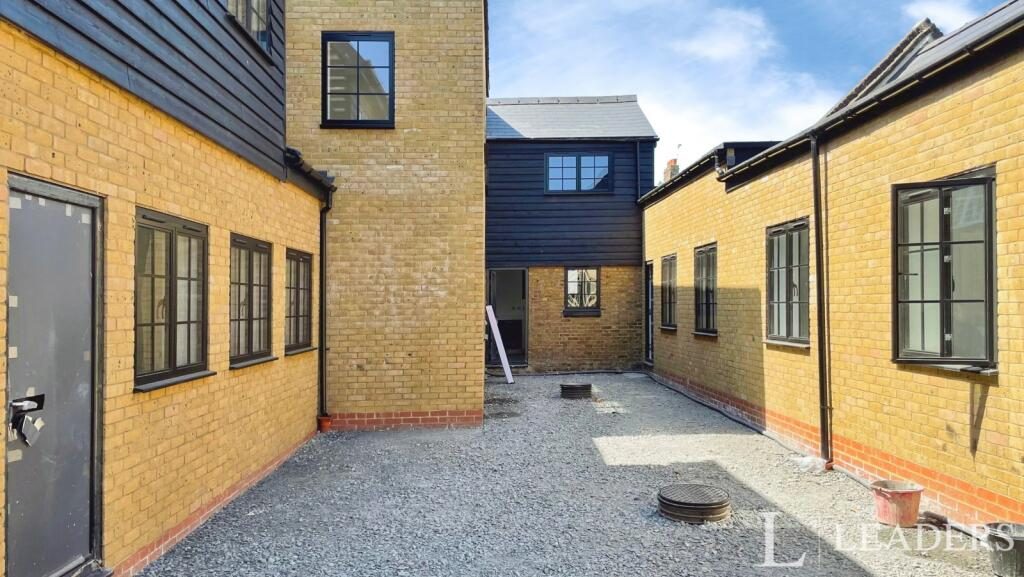 Terraced House
