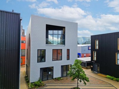 Property on S3 8FT