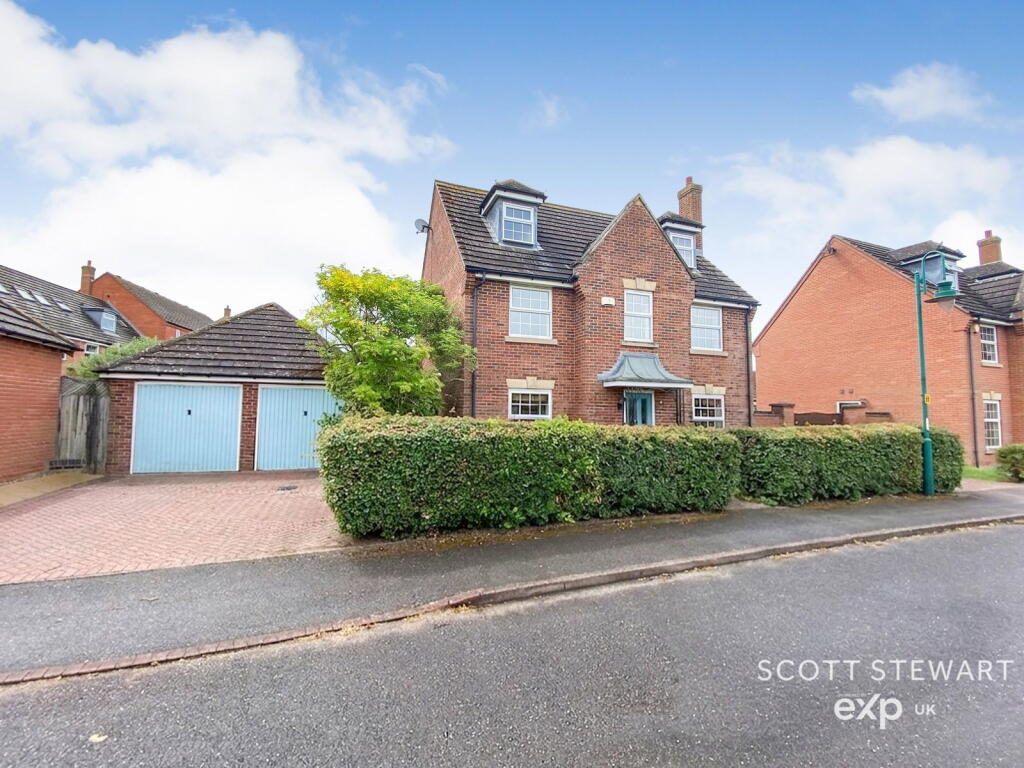 Property main image