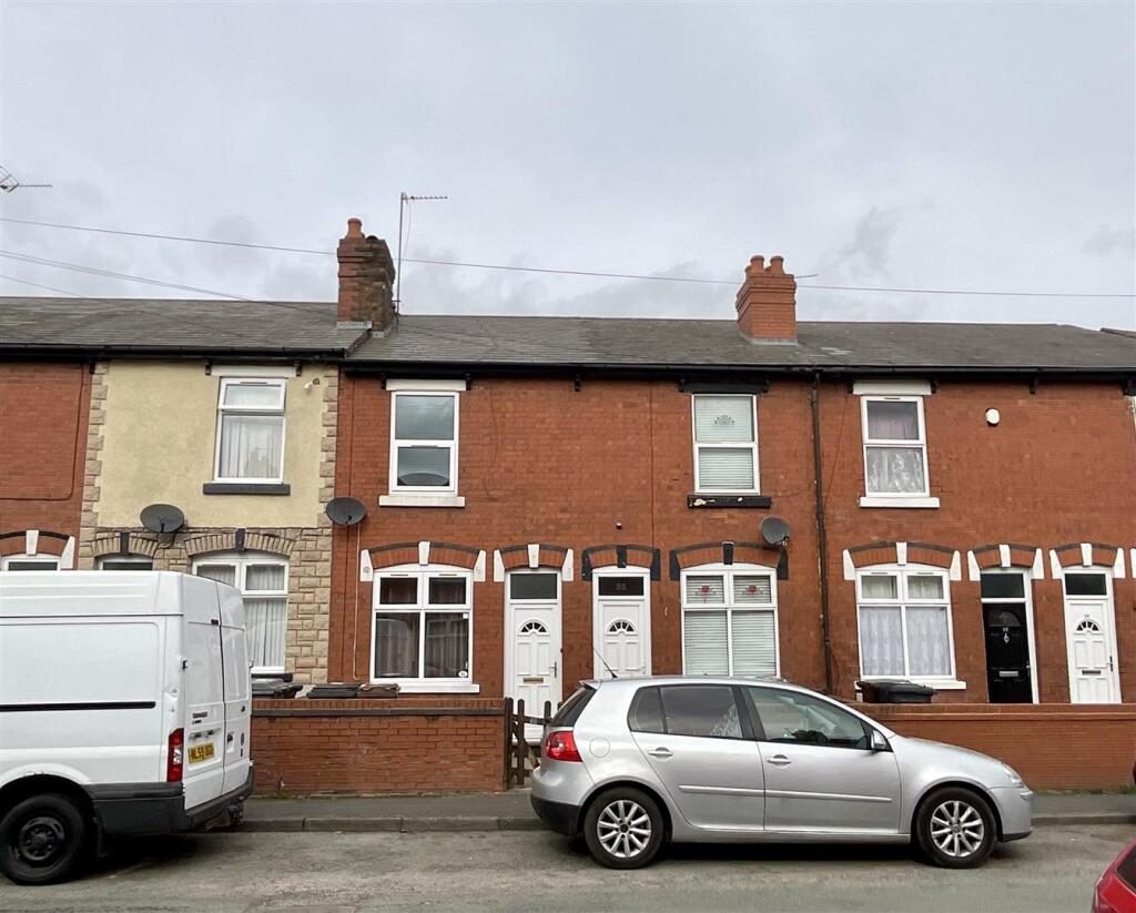 Terraced House