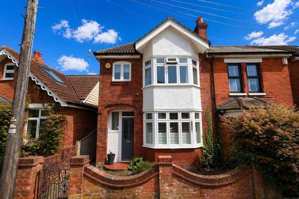 Terraced House