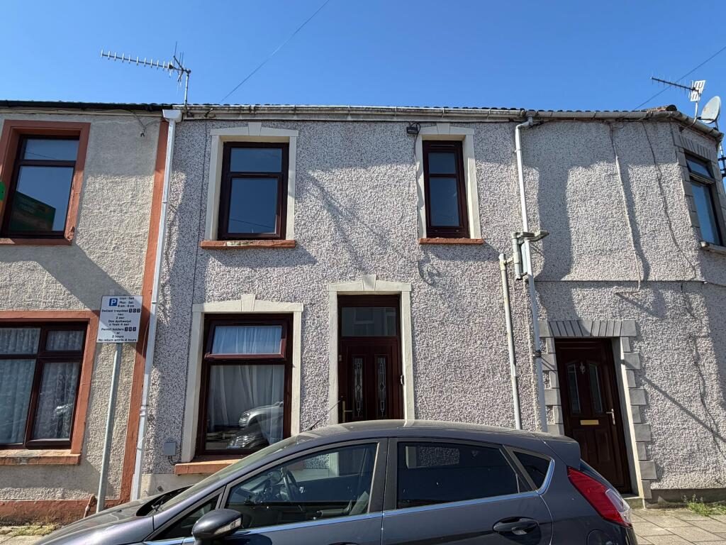 Terraced House