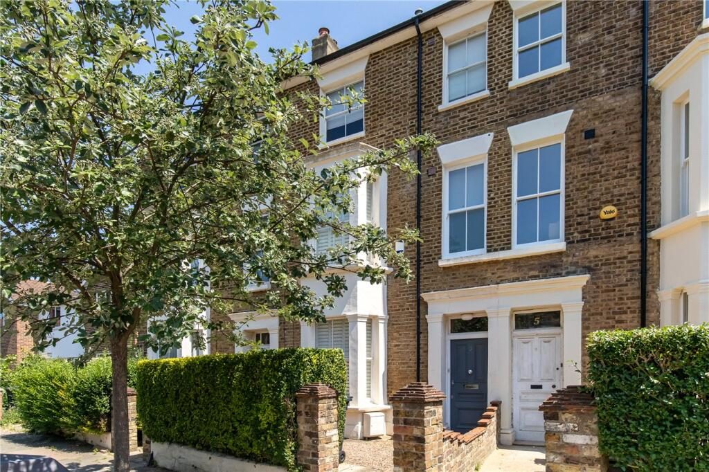 Property main image