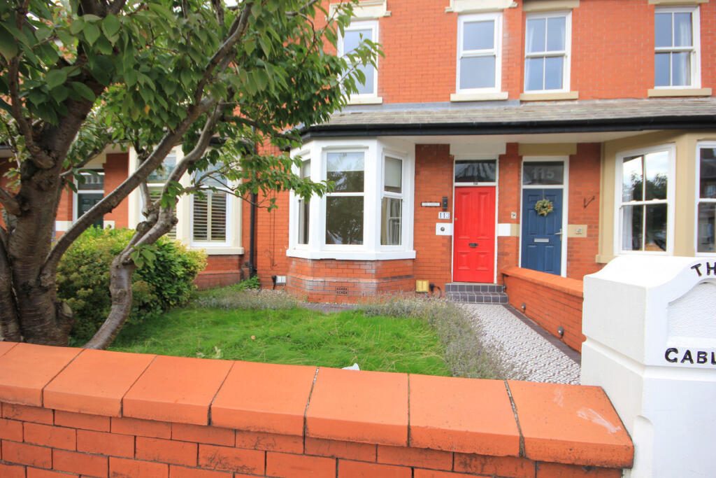 Terraced House