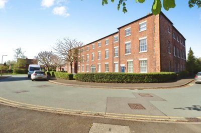 Property on The Chestnuts, SY5 6JG