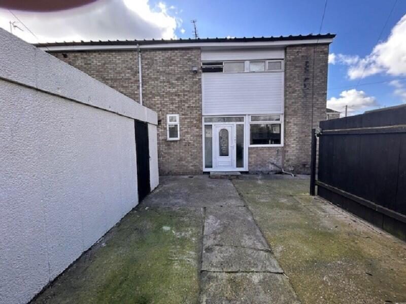 Terraced House