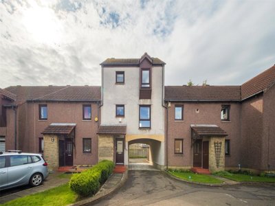 Property on The Paddockholm, EH12 7XR