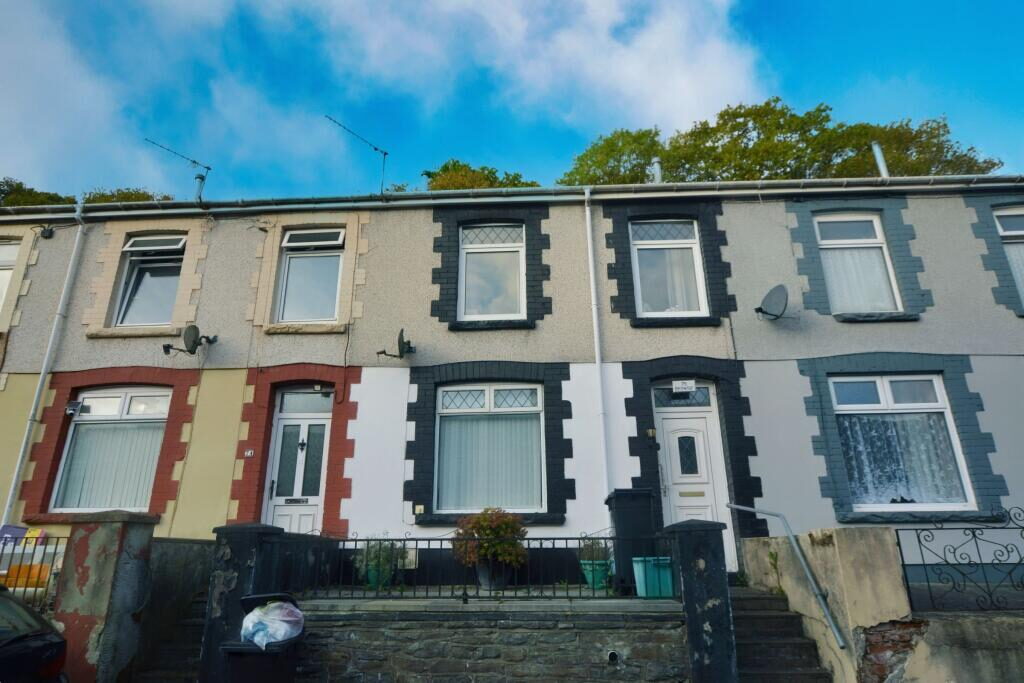 Terraced House