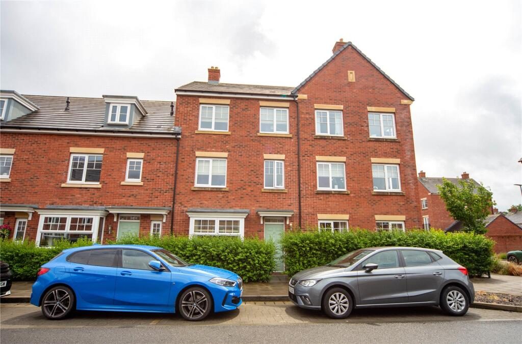Terraced House
