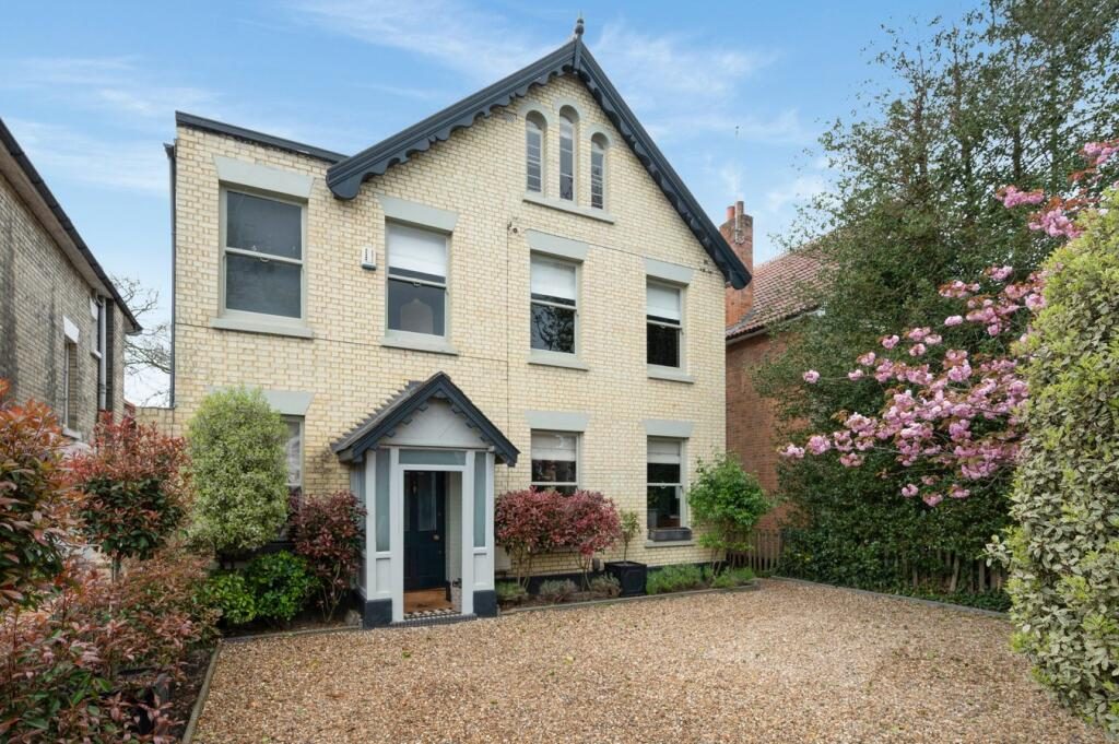 Detached House