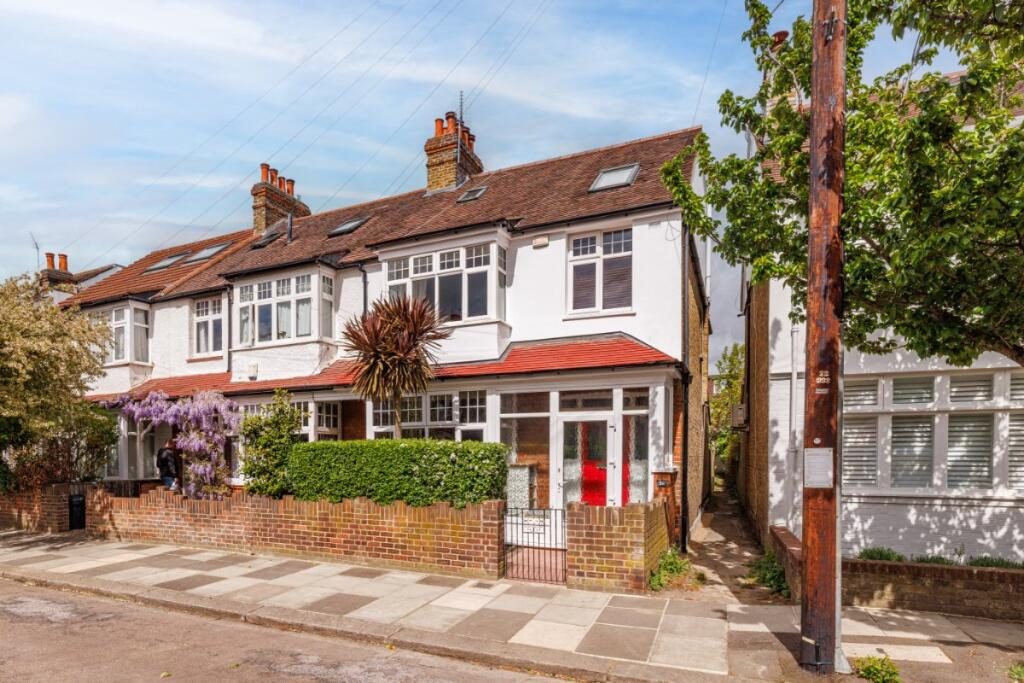 Terraced House