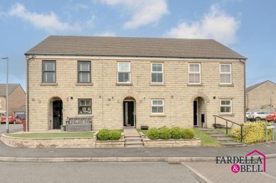 Property on Arundel Close, BB12 0NG