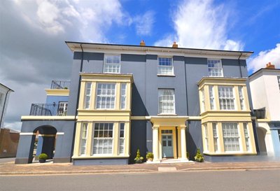 Property on DT1 3FQ