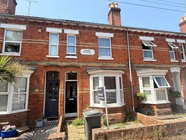 Property main image
