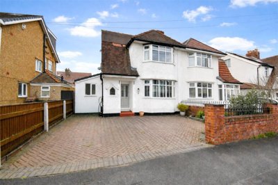 Property on Leighton Avenue, CH47 0LZ