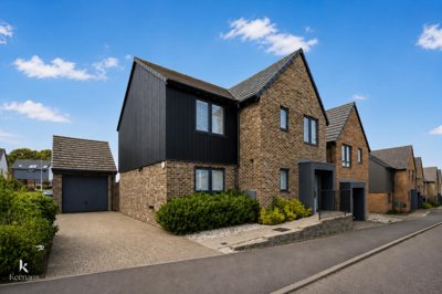 Property on Harriets Heights, BB2 5FR