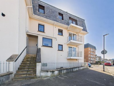 Property on Sandylands Promenade, LA3 1DN