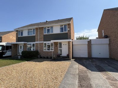 Property on Mayflower Close, TA6 4EJ