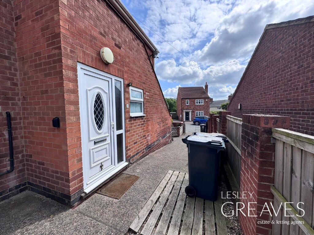 Ground Maisonette