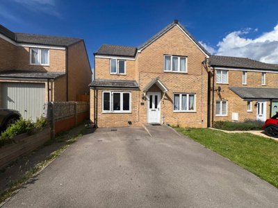 Property on Green Crescent, NN14 2FL