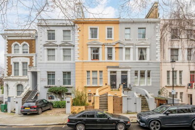 Property on Clarendon Road, W11 2HR