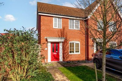 Property on Meadowsweet Mews, NR15 2ZT