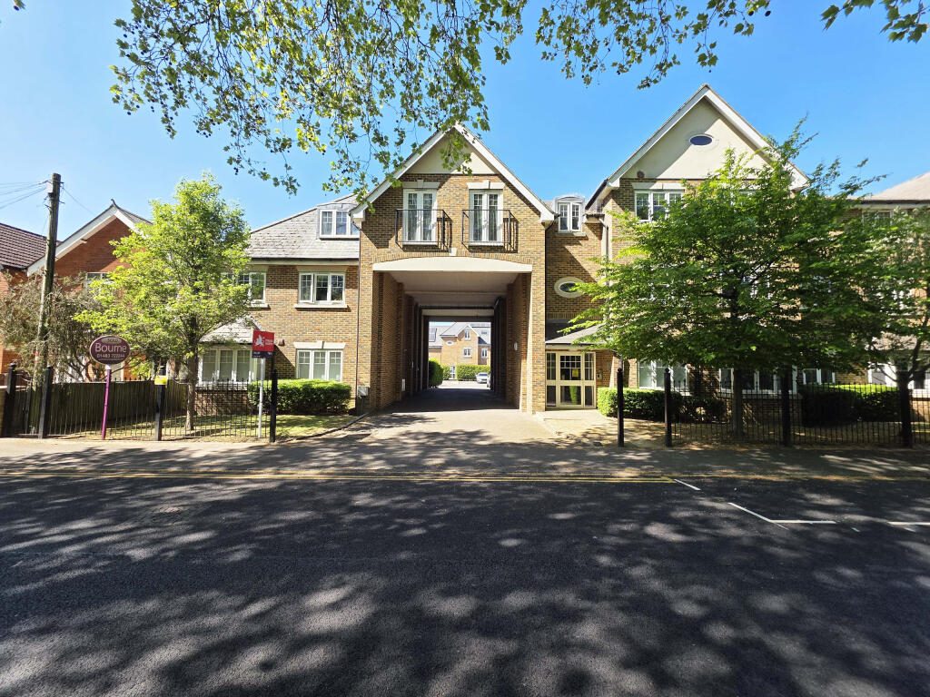 Property main image