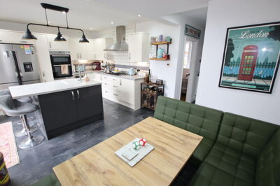 Property on London Road, CO15 3SX