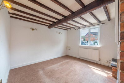 Property on Main Road, NG12 5LZ