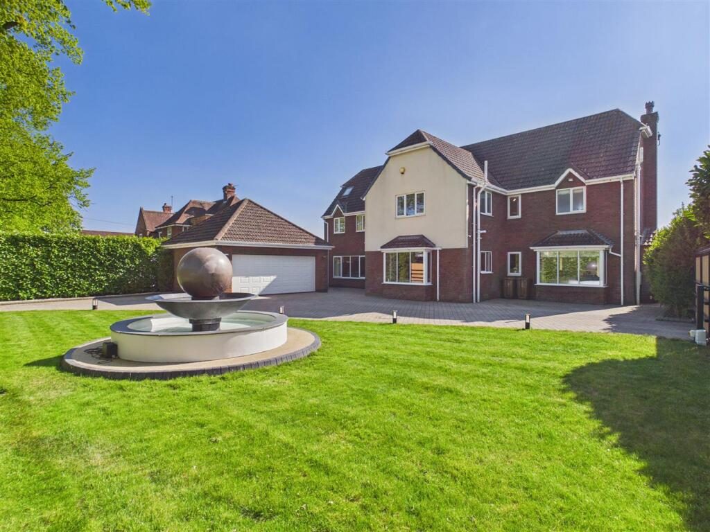 Detached House