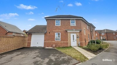 Property on Phoenix Close, NG18 6AS