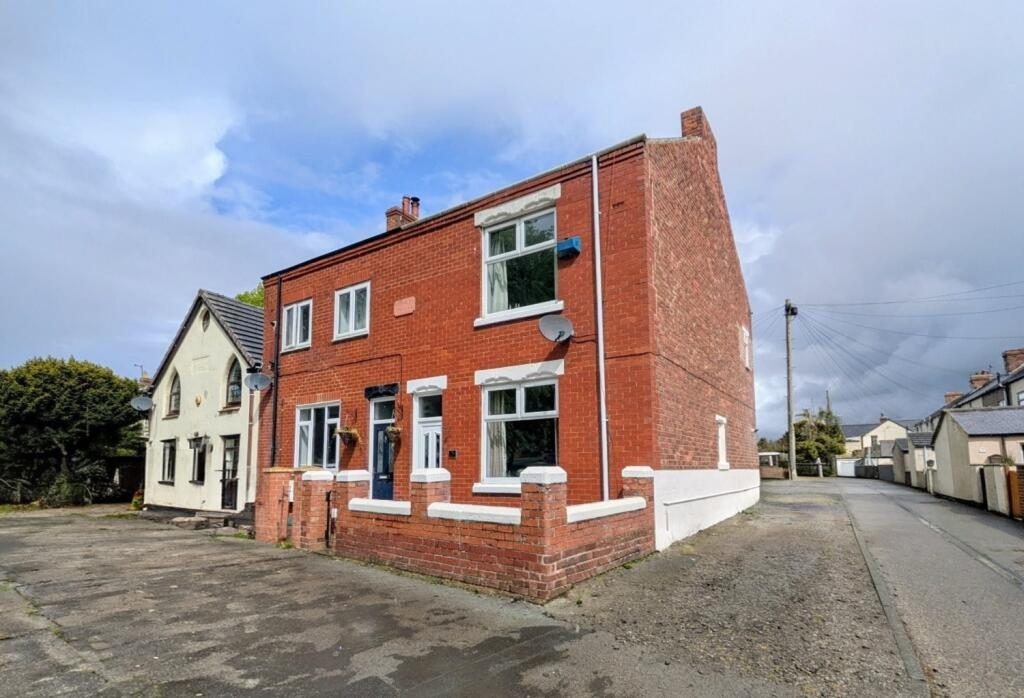 Terraced House