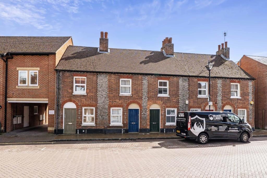 Terraced House