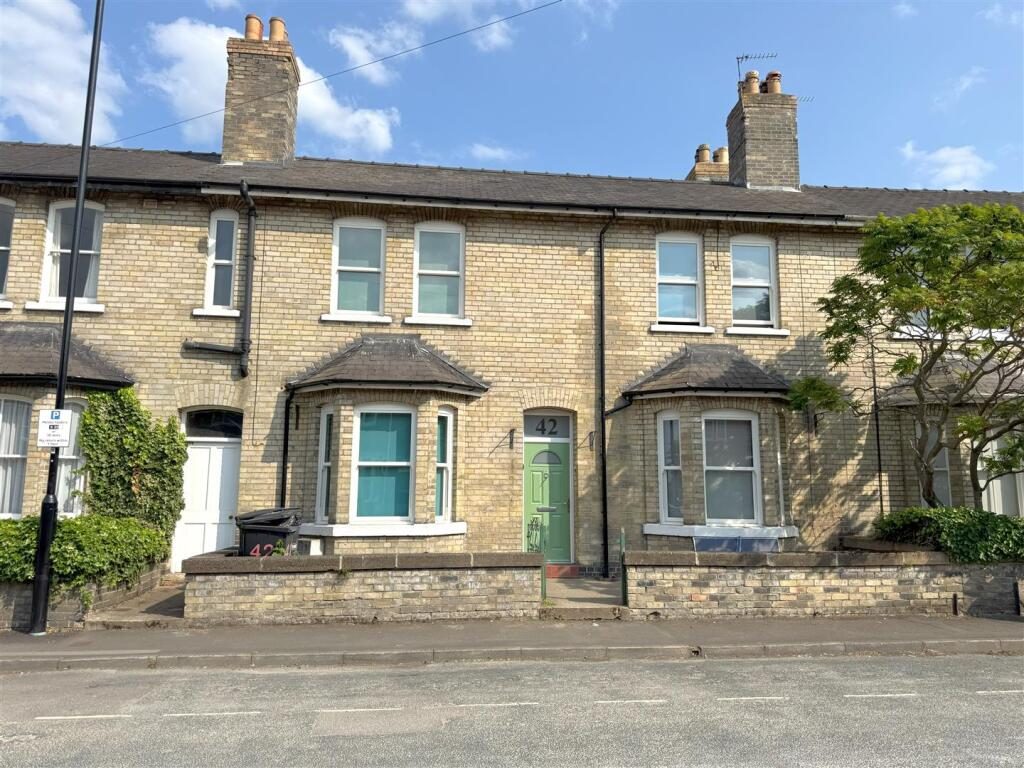 Property main image