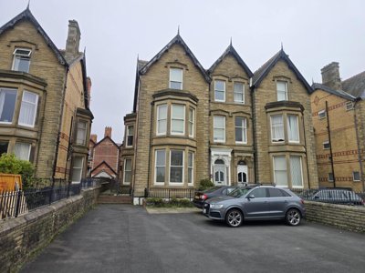 Property on Clifton Drive North, FY8 2PA