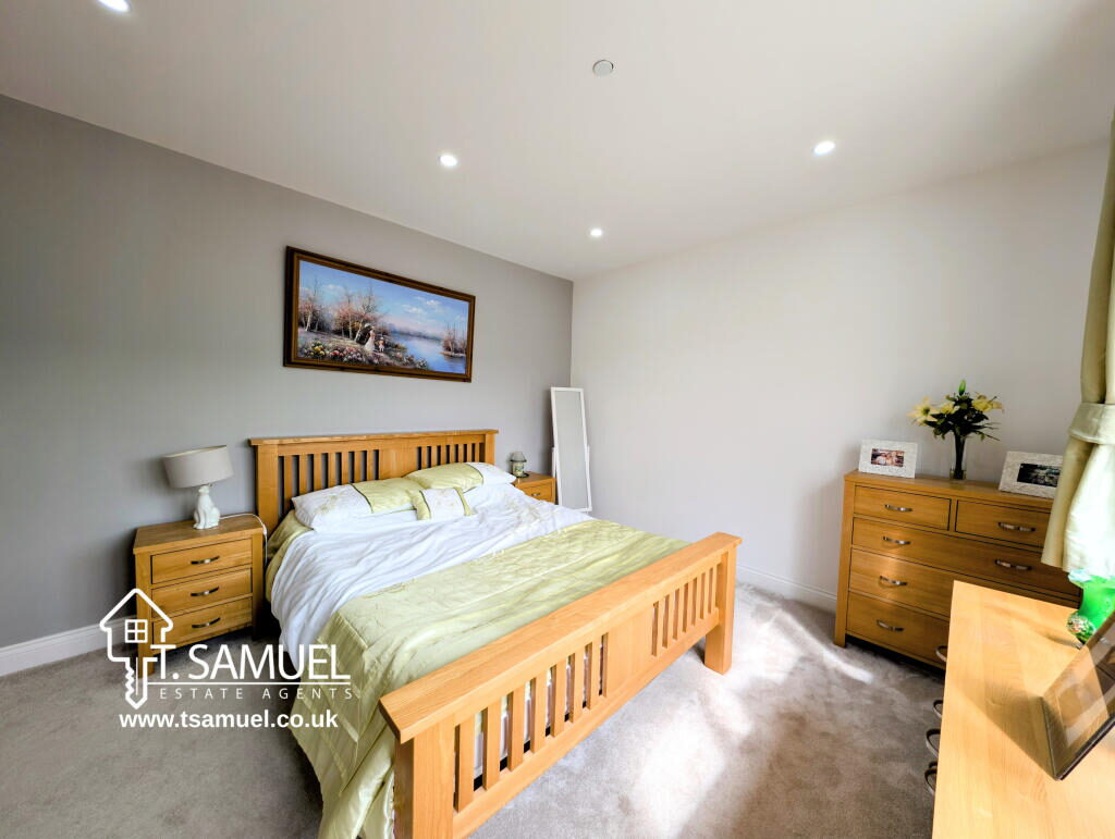 Thumbnail 42