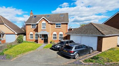 Property on Arrowsmith Avenue, HR1 4DW