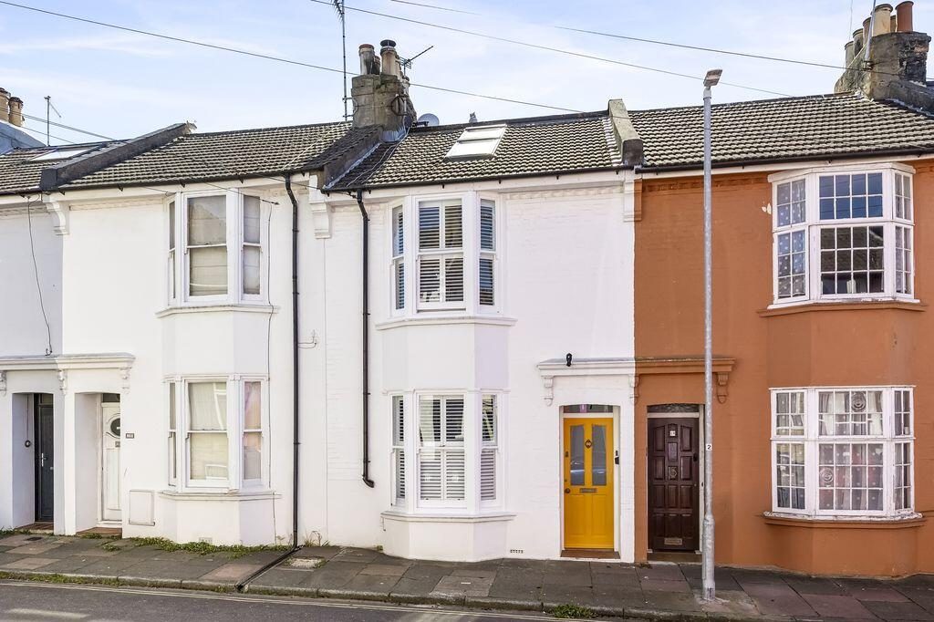 Terraced House