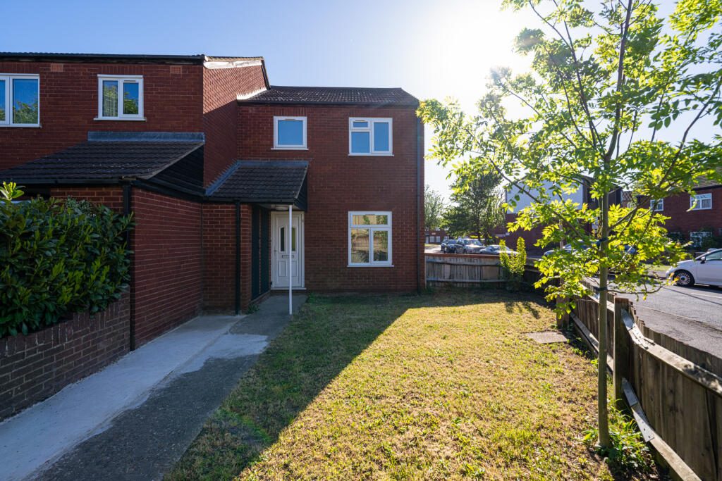 Terraced House