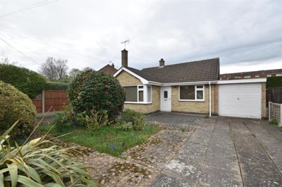 Property on NG24 3LX