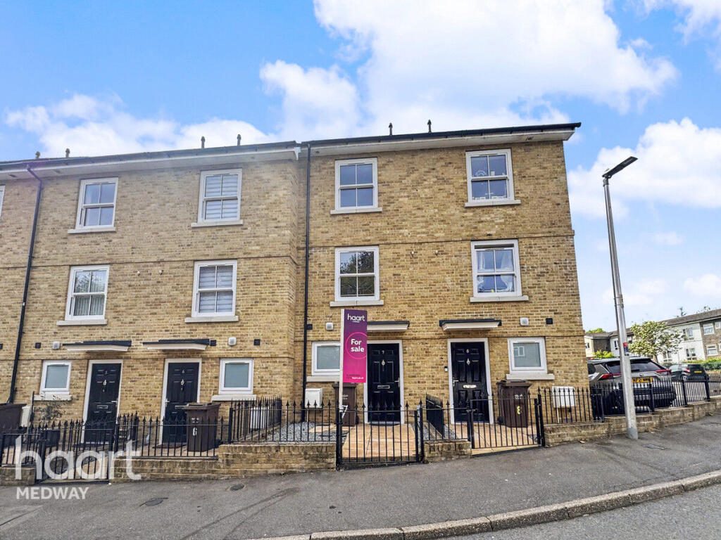 Terraced House