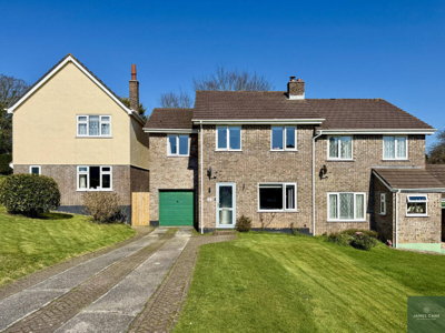 Property on Bosvean Road, TR4 9DX