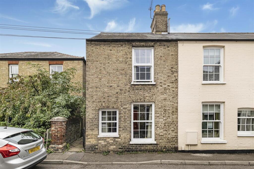 Terraced House