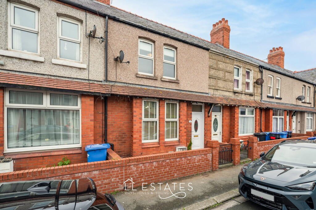 Terraced House