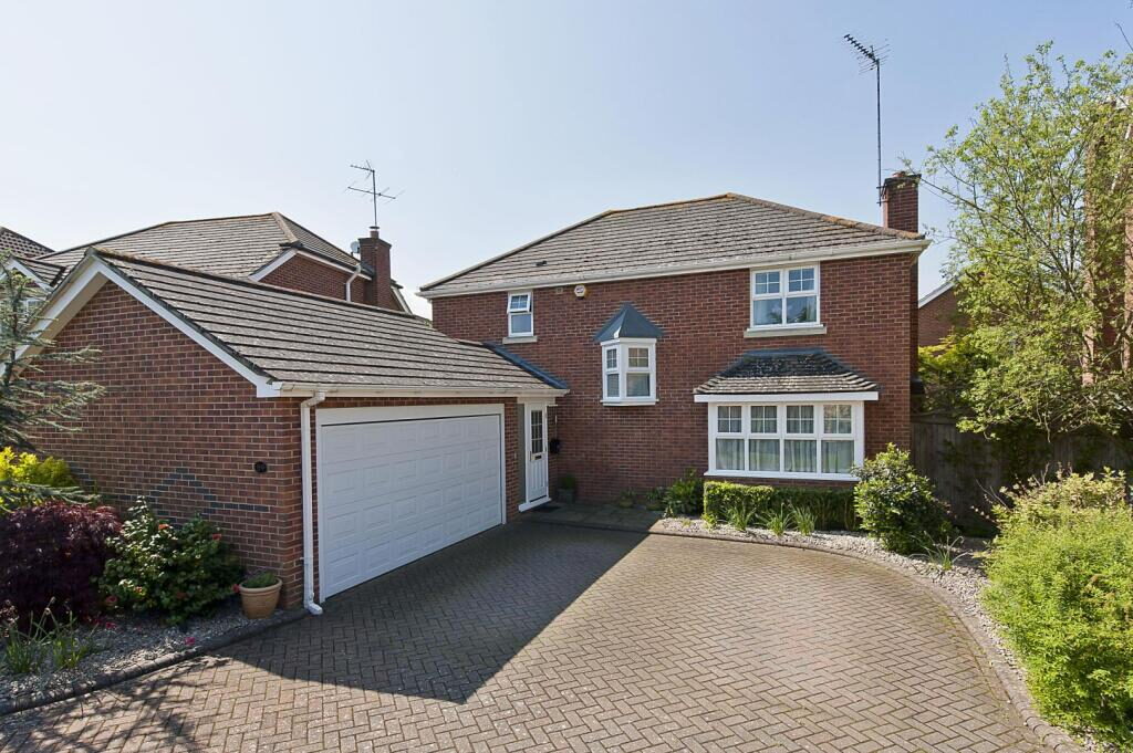 Property main image