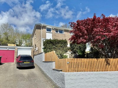 Property on Chilton Close, PL6 5SP