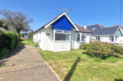 Property on Heathfield Road, PO35 5UW
