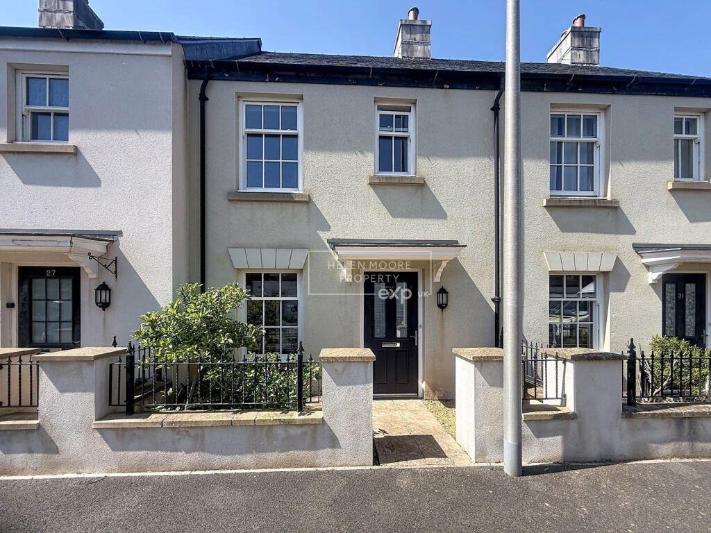 Property main image